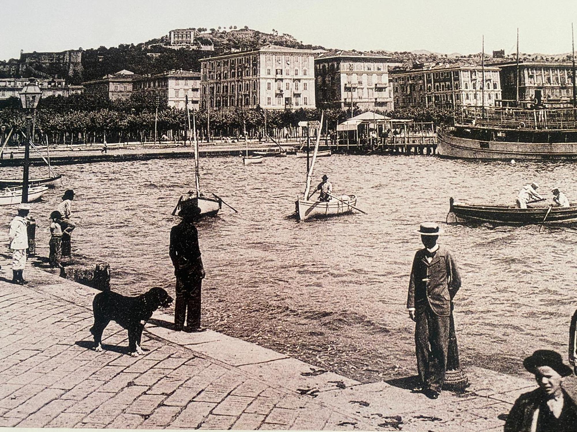 54 Rosselli Rooms La Spezia Eksteriør bilde